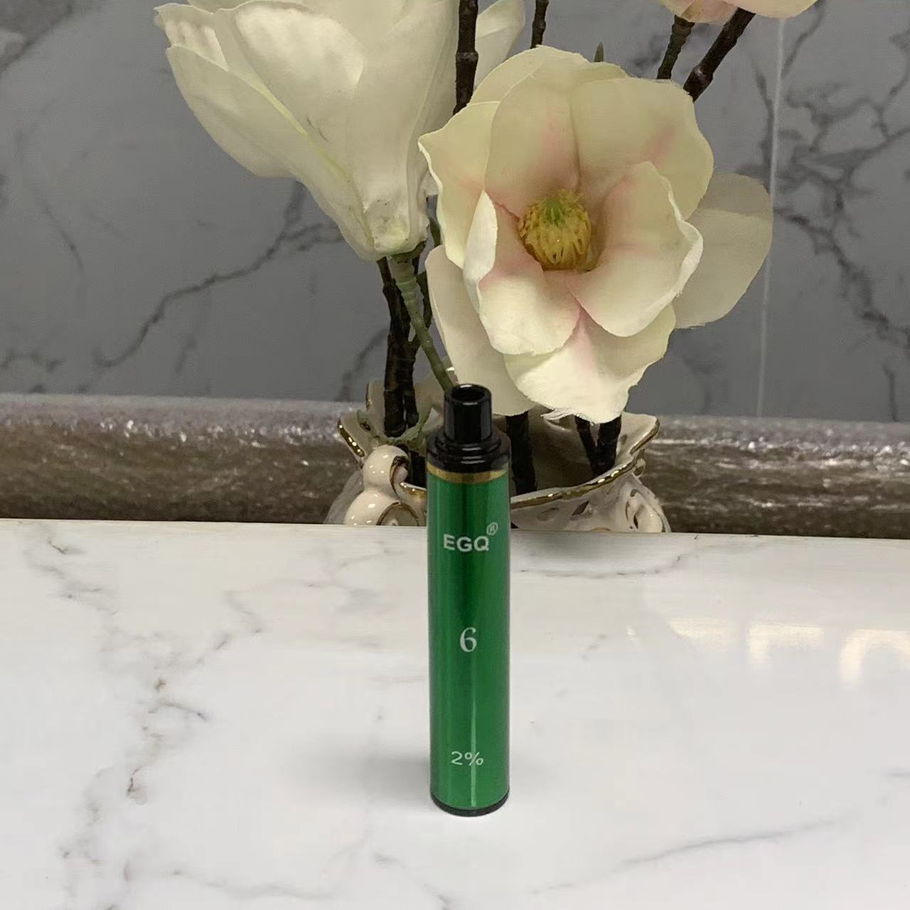 High-End Disposable Electronic Cigarette